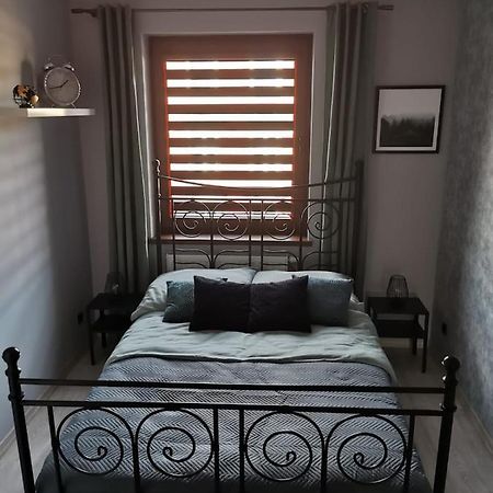 Apartament Osiedle Jelonka Jelenia Góra Exterior foto